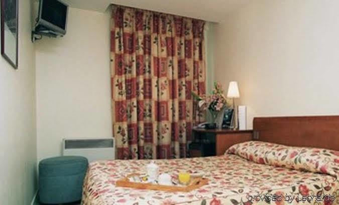Hotel Le Montana Paris Bilik gambar